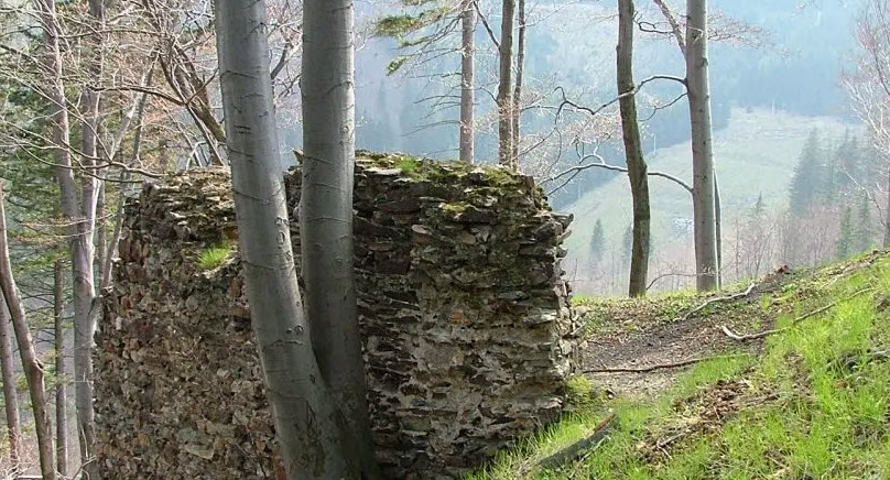 Zřícenina Hradu Edelštejn, Czech Republic (Czechia)
